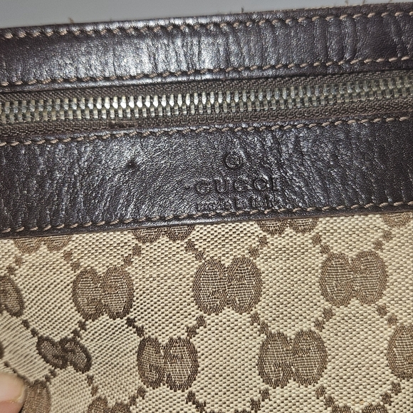 GUCCI GG Supreme Canvas Shoulder Bag Crossbody Sacoche Unisex – Authentic - Picture 5 of 16